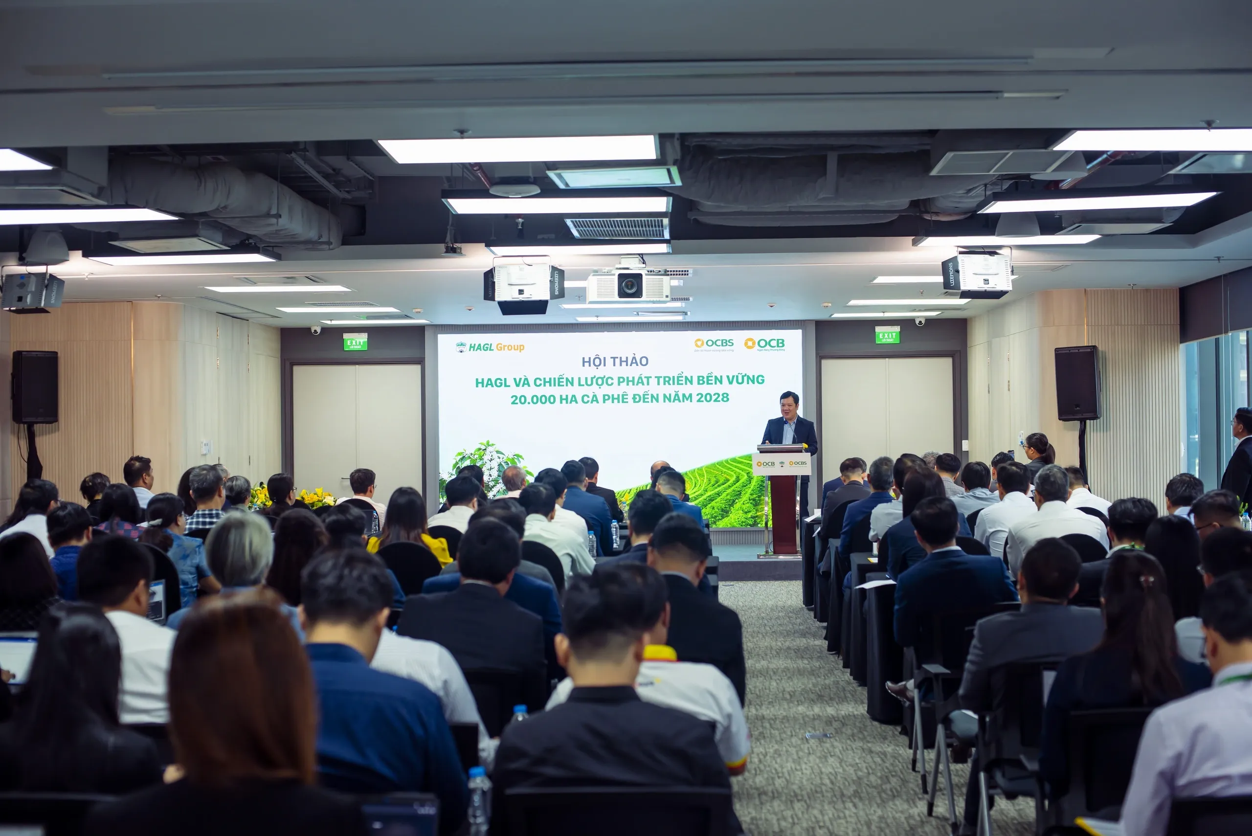 (Thanh niên) Vì sao bầu Đức 'rẽ ngang' sang cà phê?